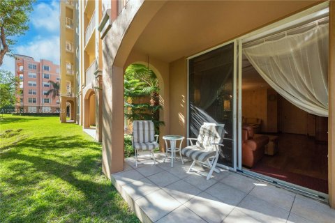 Copropriété à louer à Aventura, Floride: 2 chambres, 102.19 m2 № 2256901 - photo 8