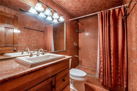 Copropriété à louer à Aventura, Floride: 2 chambres, 102.19 m2 № 2256901 - photo 18