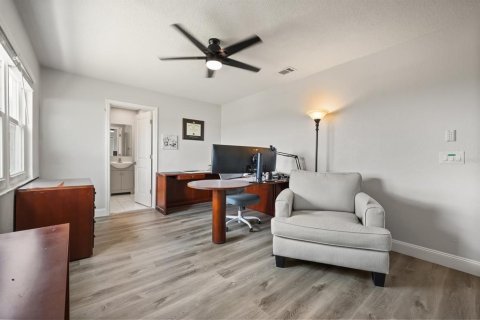 Villa ou maison à vendre à Grand Island, Floride: 4 chambres, 240.25 m2 № 2196701 - photo 8