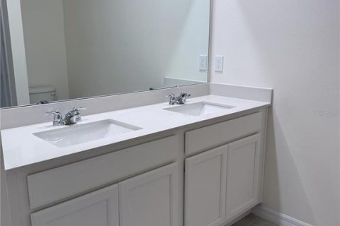 Casa en alquiler en Winter Haven, Florida, 3 dormitorios, 139.73 m2 № 1903180 - foto 11