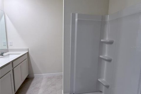 Casa en alquiler en Winter Haven, Florida, 3 dormitorios, 139.73 m2 № 1903180 - foto 10