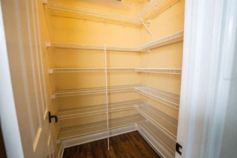 Villa ou maison à louer à Tampa, Floride: 4 chambres, 342.72 m2 № 2348413 - photo 20