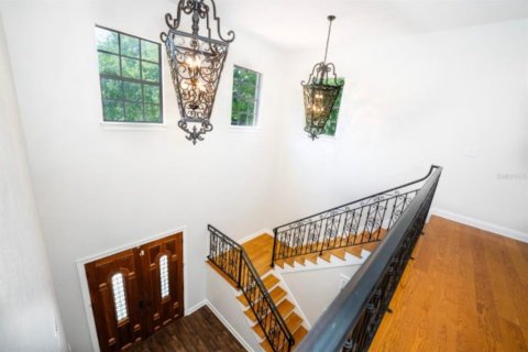Villa ou maison à louer à Tampa, Floride: 4 chambres, 342.72 m2 № 2348413 - photo 22