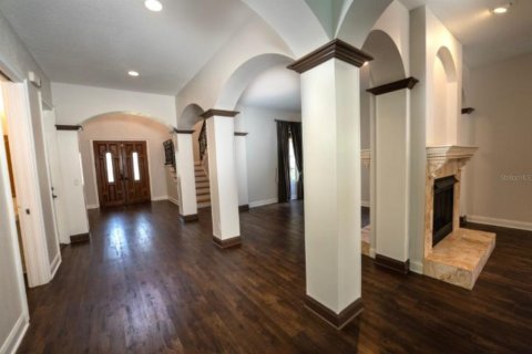 Villa ou maison à louer à Tampa, Floride: 4 chambres, 342.72 m2 № 2348413 - photo 8