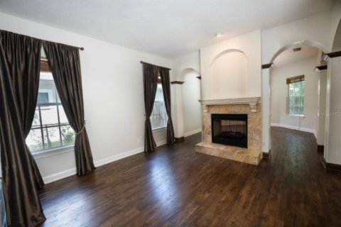 Villa ou maison à louer à Tampa, Floride: 4 chambres, 342.72 m2 № 2348413 - photo 11