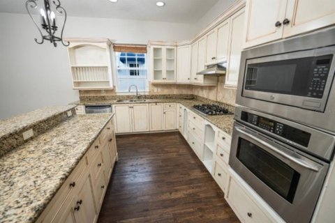 Villa ou maison à louer à Tampa, Floride: 4 chambres, 342.72 m2 № 2348413 - photo 18