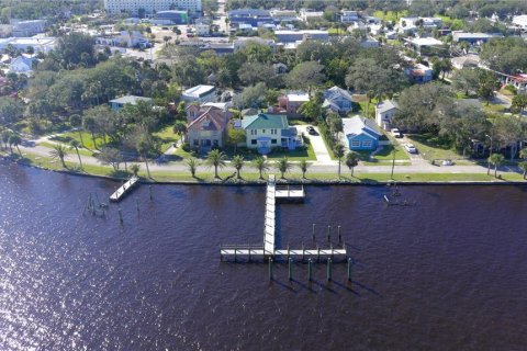 Villa ou maison à vendre à Daytona Beach, Floride: 3 chambres, 197.32 m2 № 1561680 - photo 1