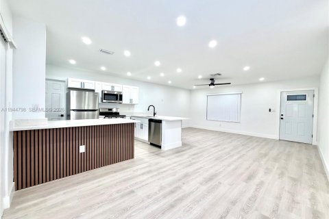 Casa en venta en Lauderhill, Florida, 3 dormitorios, 115.57 m2 № 2001957 - foto 7