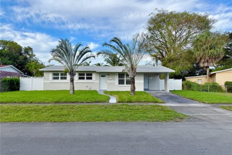 Casa en Lauderhill, Florida 3 dormitorios, 115.57 m2 № 2001957