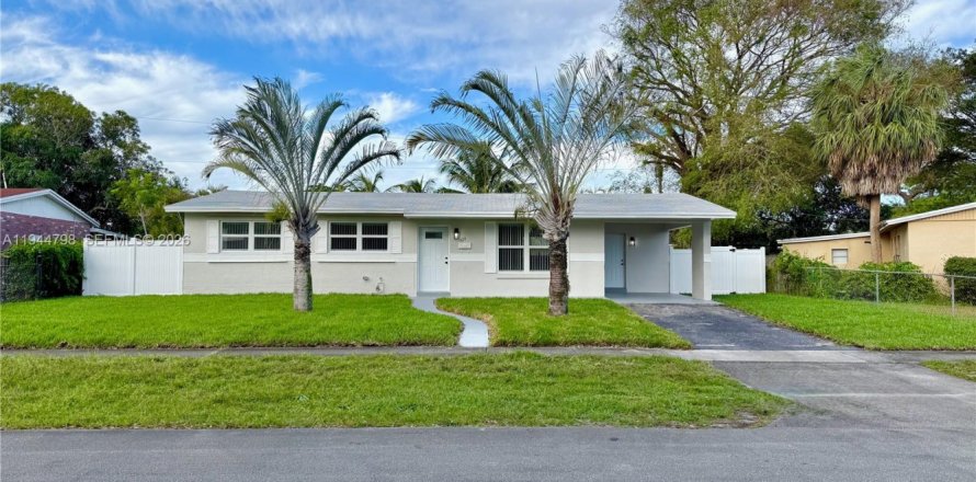 Casa en Lauderhill, Florida 3 dormitorios, 115.57 m2 № 2001957