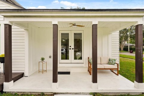 Casa en venta en Orlando, Florida, 4 dormitorios, 228.54 m2 № 1913587 - foto 3