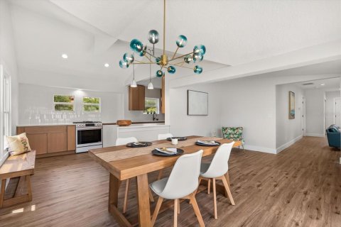 Casa en venta en Orlando, Florida, 4 dormitorios, 228.54 m2 № 1913587 - foto 14