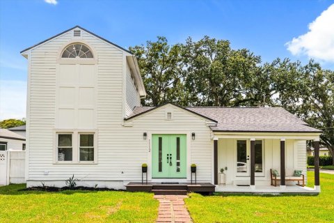 Casa en venta en Orlando, Florida, 4 dormitorios, 228.54 m2 № 1913587 - foto 1