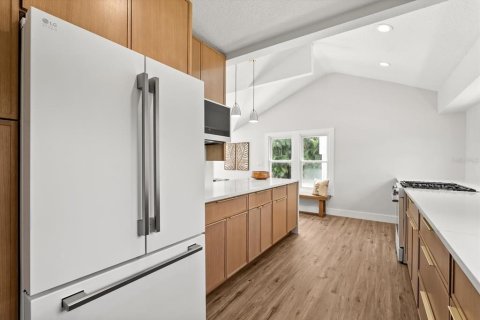Casa en venta en Orlando, Florida, 4 dormitorios, 228.54 m2 № 1913587 - foto 13