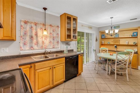 House in Winter Haven, Florida 3 bedrooms, 163.88 sq.m. № 1592088 - photo 15