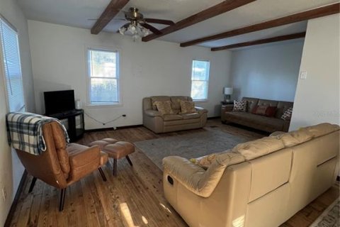 Villa ou maison à louer à Anthony, Floride: 2 chambres, 105.26 m2 № 1879595 - photo 3