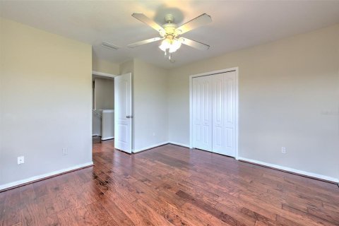 House in Riverview, Florida 4 bedrooms, 259.38 sq.m. № 2420141 - photo 30