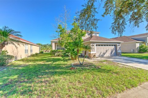 House in Riverview, Florida 4 bedrooms, 259.38 sq.m. № 2420141 - photo 4