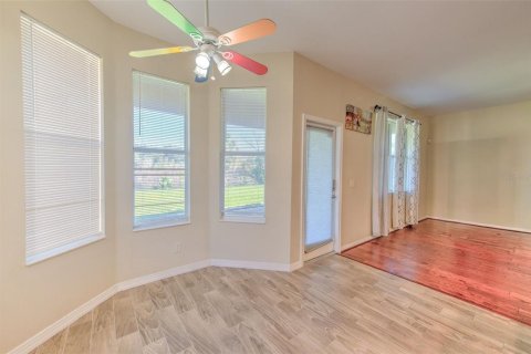 House in Riverview, Florida 4 bedrooms, 259.38 sq.m. № 2420141 - photo 18