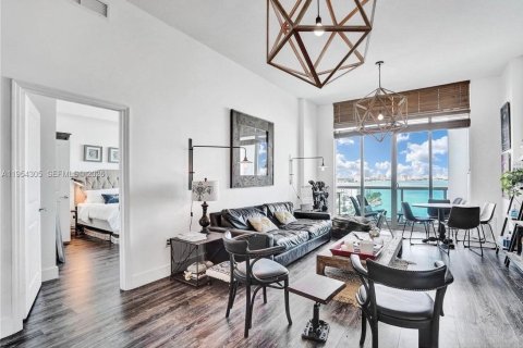 Condominio en alquiler en North Bay Village, Florida, 2 dormitorios, 113.62 m2 № 2009247 - foto 8