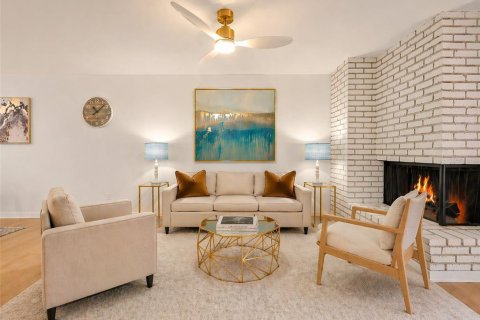 Copropriété à vendre à Altamonte Springs, Floride: 2 chambres, 124.49 m2 № 2152078 - photo 11