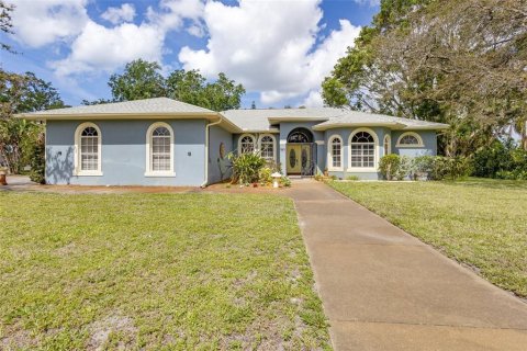 House in Sarasota, Florida 3 bedrooms, 281.49 sq.m. № 1723666 - photo 1