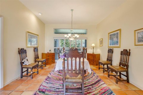 House in Sarasota, Florida 3 bedrooms, 281.49 sq.m. № 1723666 - photo 8