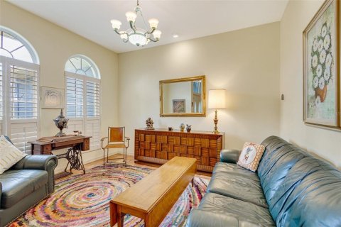 House in Sarasota, Florida 3 bedrooms, 281.49 sq.m. № 1723666 - photo 12