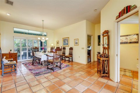 House in Sarasota, Florida 3 bedrooms, 281.49 sq.m. № 1723666 - photo 7