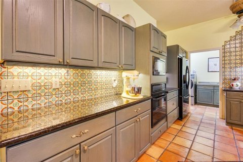 House in Sarasota, Florida 3 bedrooms, 281.49 sq.m. № 1723666 - photo 16