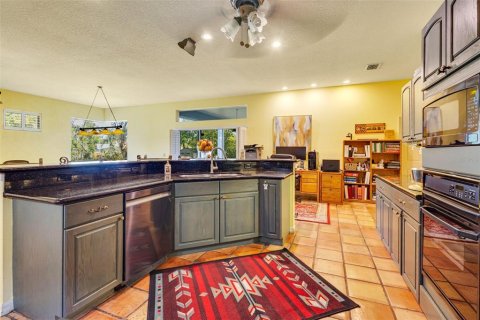 House in Sarasota, Florida 3 bedrooms, 281.49 sq.m. № 1723666 - photo 21