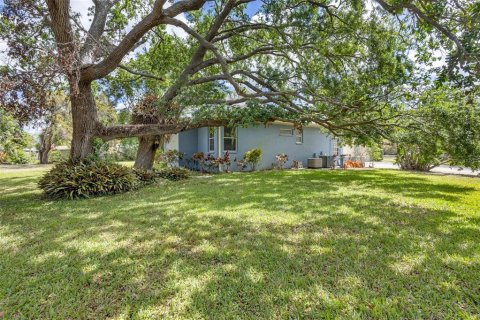 House in Sarasota, Florida 3 bedrooms, 281.49 sq.m. № 1723666 - photo 6