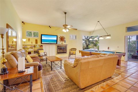 House in Sarasota, Florida 3 bedrooms, 281.49 sq.m. № 1723666 - photo 24