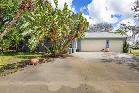 House in Sarasota, Florida 3 bedrooms, 281.49 sq.m. № 1723666 - photo 2