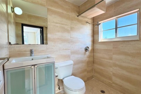 Condominio en alquiler en Miami Beach, Florida, 2 dormitorios, 91.79 m2 № 1896304 - foto 20