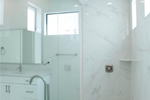 Купить виллу или дом в Кейп-Корал, Флорида 4 комнаты, 185.8м2, № 1723552 - фото 29