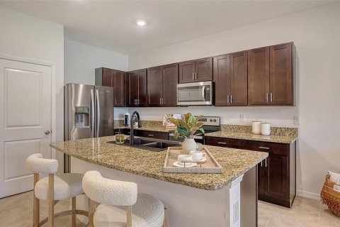 Touwnhouse à vendre à Sarasota, Floride: 3 chambres, 160.16 m2 № 1526891 - photo 10