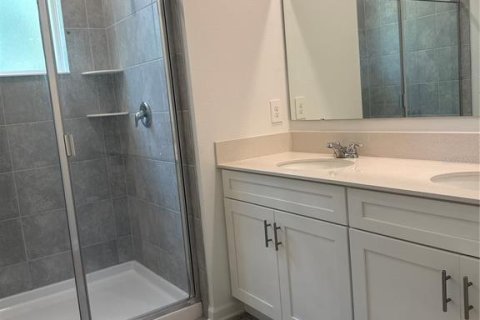 Townhouse in Kissimmee, Florida 3 bedrooms, 169.08 sq.m. № 2232068 - photo 14
