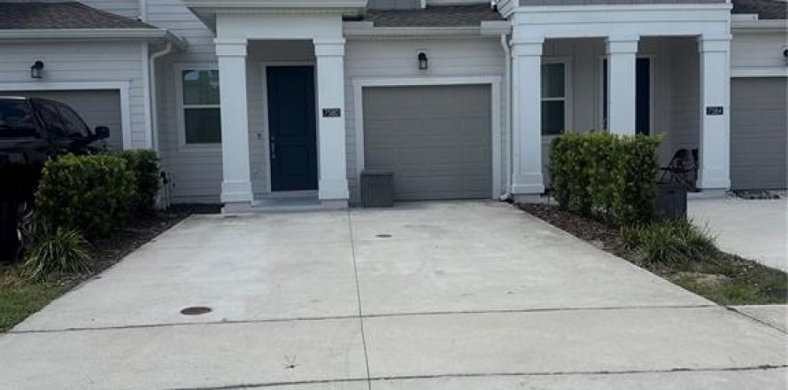 Townhouse in Kissimmee, Florida 3 bedrooms, 169.08 sq.m. № 2232068