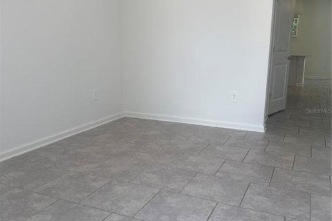 Townhouse in Kissimmee, Florida 3 bedrooms, 169.08 sq.m. № 2232068 - photo 8