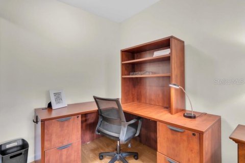 Condominio en alquiler en Sarasota, Florida, 1 dormitorio, 77.02 m2 № 1828435 - foto 13
