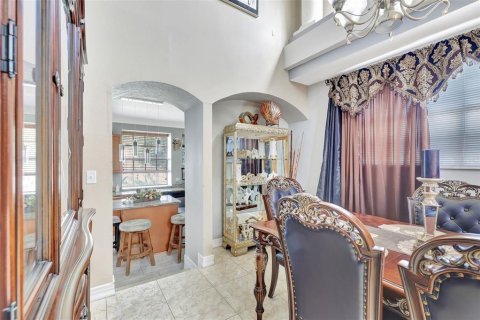 House in Orlando, Florida 3 bedrooms, 160.26 sq.m. № 1778280 - photo 12