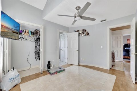 House in Orlando, Florida 3 bedrooms, 160.26 sq.m. № 1778280 - photo 17