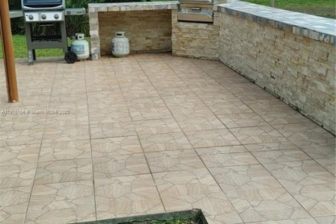 Купить кондоминиум в Корал-Спрингс, Флорида 2 спальни, 83.61м2, № 1965840 - фото 22