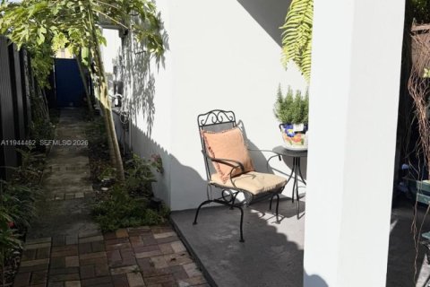 Touwnhouse à Miami, Floride 1 chambre № 2001333