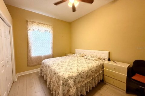 Casa en venta en Orlando, Florida, 4 dormitorios, 203.27 m2 № 2363340 - foto 17