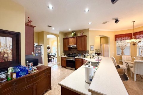 Casa en venta en Orlando, Florida, 4 dormitorios, 203.27 m2 № 2363340 - foto 16