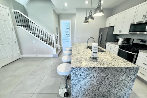 Townhouse in Kissimmee, Florida 5 bedrooms, 201.51 sq.m. № 2143162 - photo 28