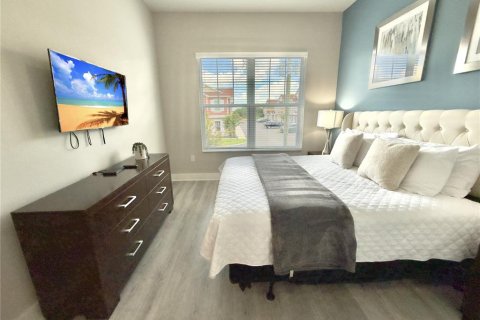 Townhouse in Kissimmee, Florida 5 bedrooms, 201.51 sq.m. № 2143162 - photo 5