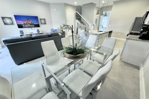 Townhouse in Kissimmee, Florida 5 bedrooms, 201.51 sq.m. № 2143162 - photo 16